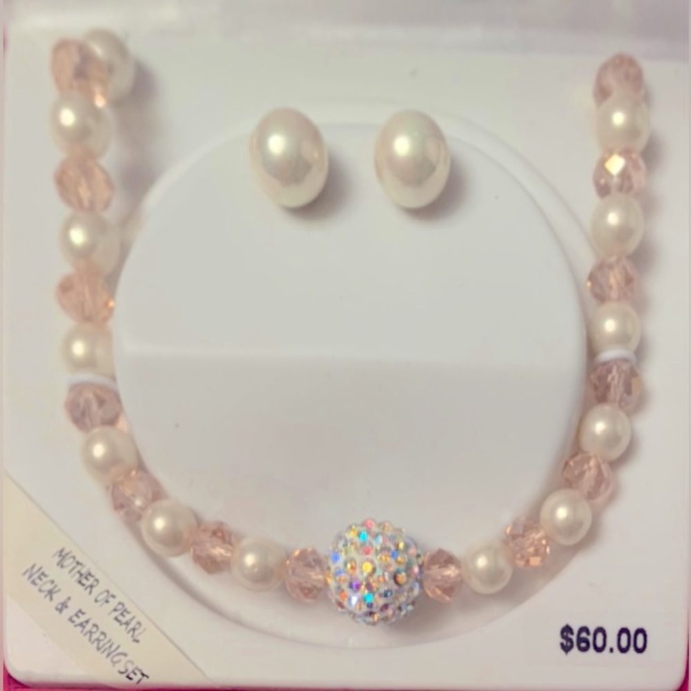 Silver Expressions By LA Rocks Expandable Mother of Pearl Necklace & Earring Set